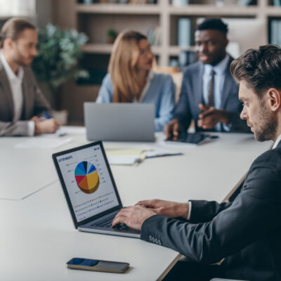 ERP et gestion commerciale : gagnez du temps et optimisez vos ventes